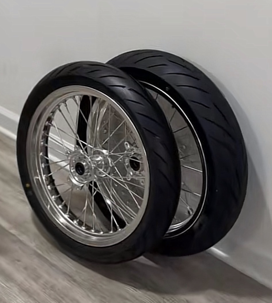 Supermotos