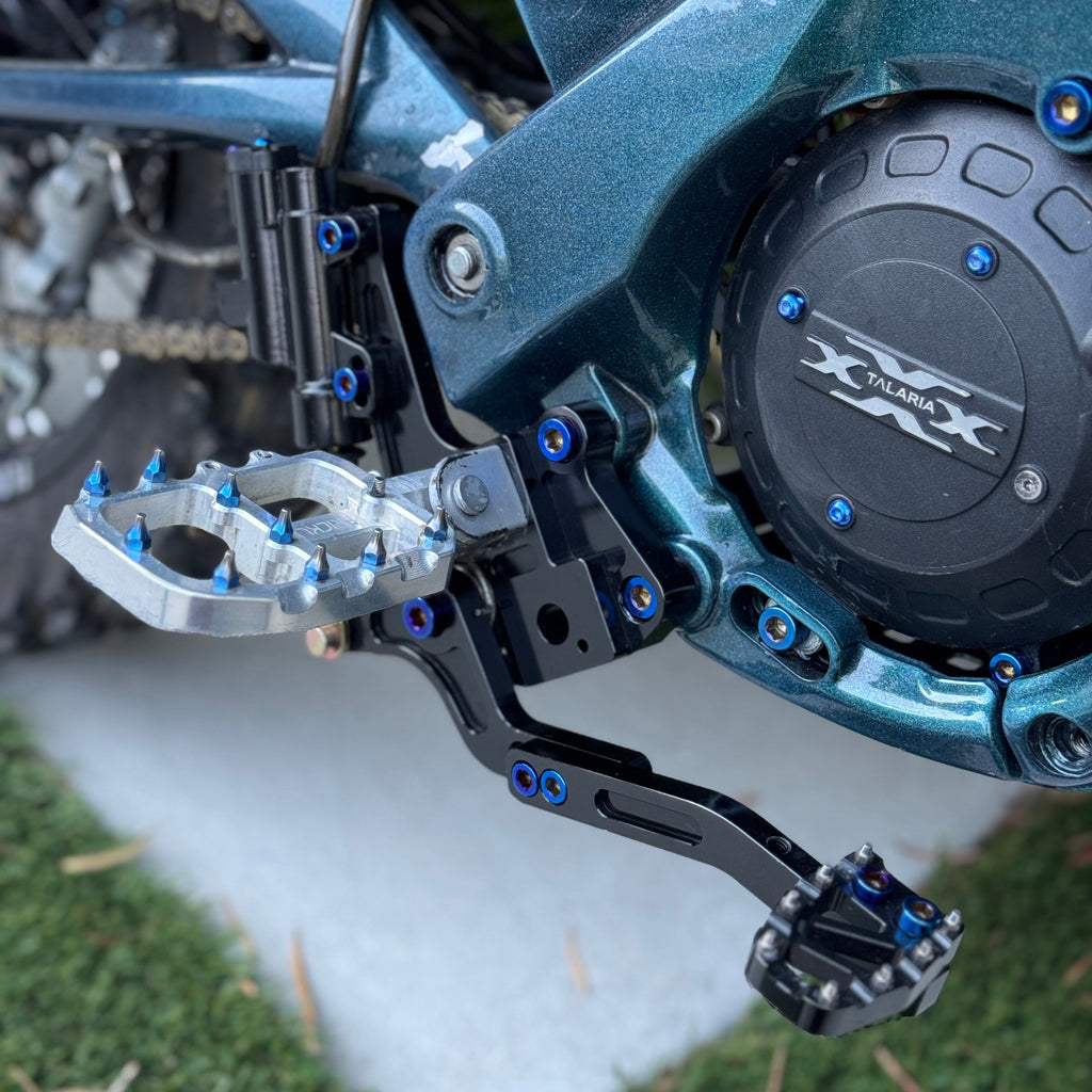 foot brake titanium bolt kit